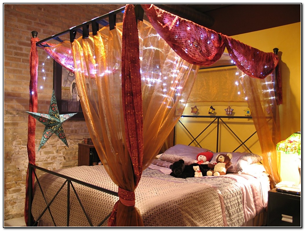 Canopy Bed Curtains With Lights