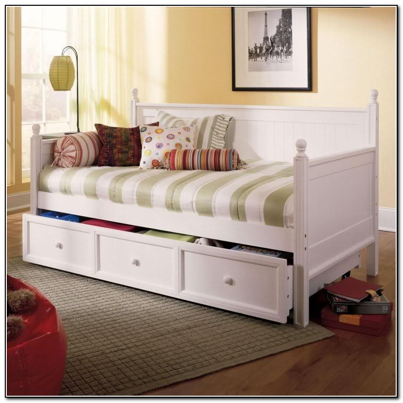 Kids Day Bed With Trundle