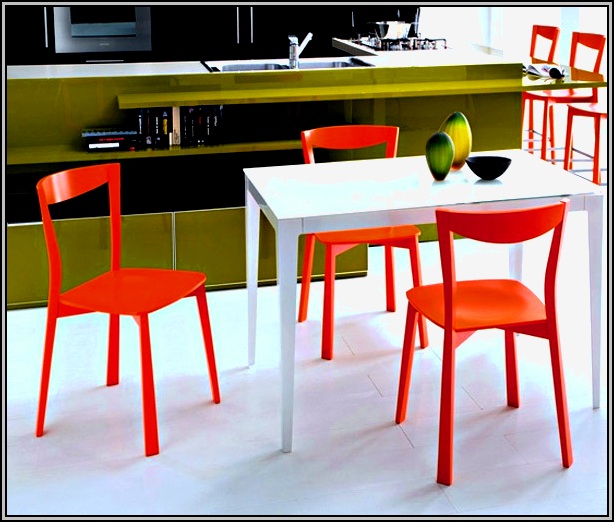 Painted Kitchen Tables And Chairs