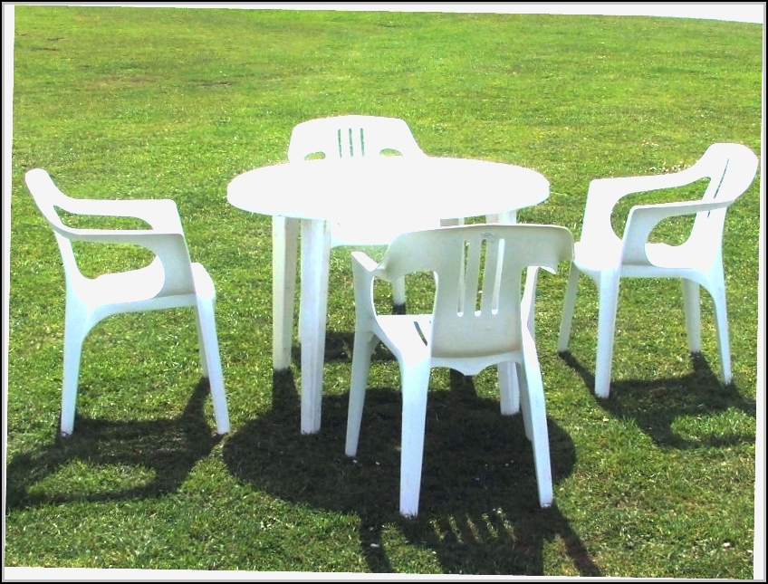 Plastic Patio Chairs And Table