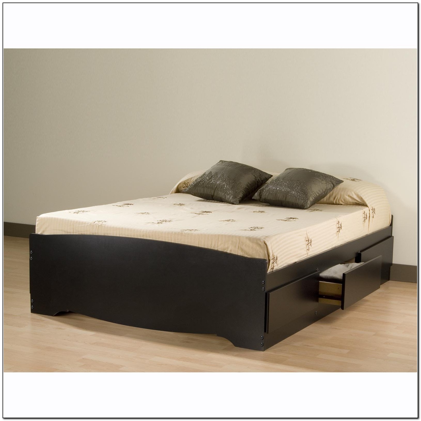 Platform Bed With Storage