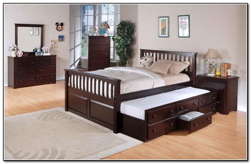 Queen Size Bed With Trundle