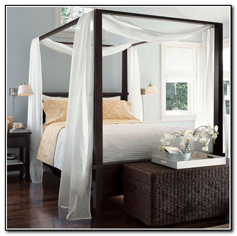 4 Poster Bed Drapes