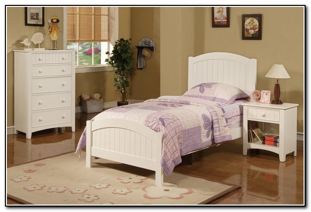 All White Twin Bed Set