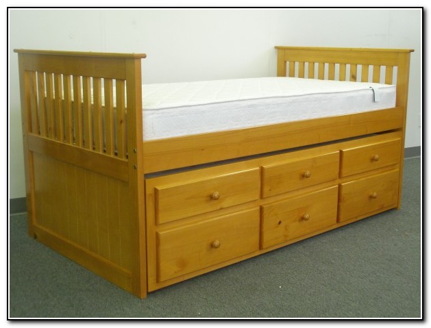 Captains Bed Twin With Trundle