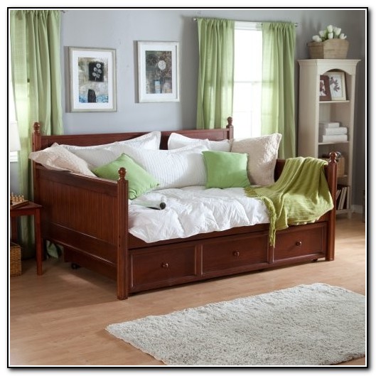 Fashion Bed Group Casey Daybed With Trundle