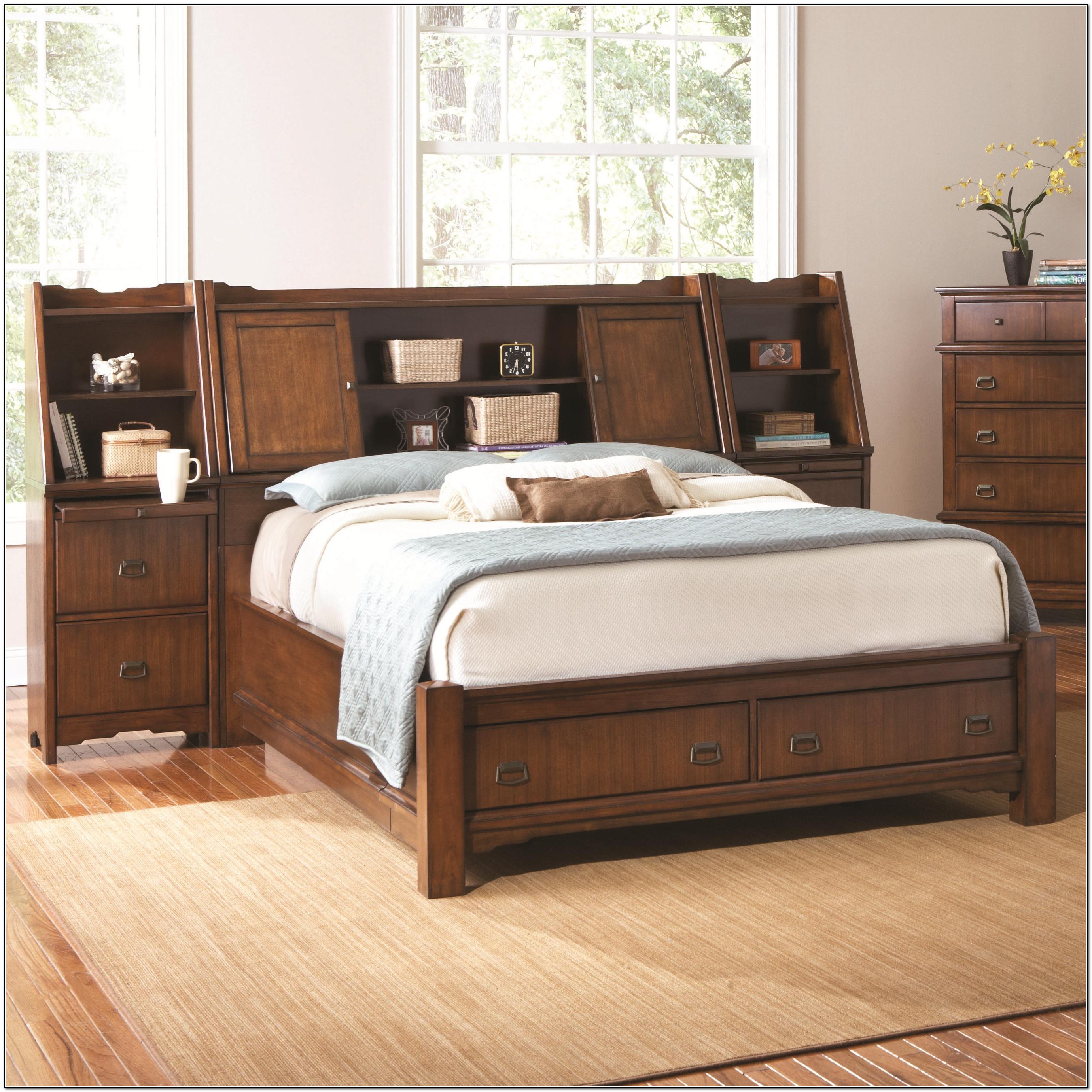 King Storage Bed With Bookcase Headboard