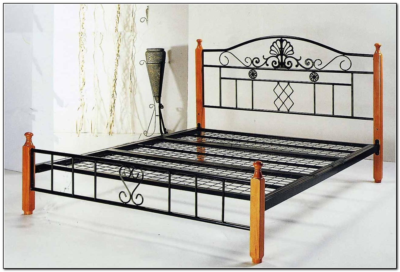 Кровать модель 803 Queen Bed