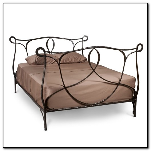 Wrought Iron Bed Frames Queen