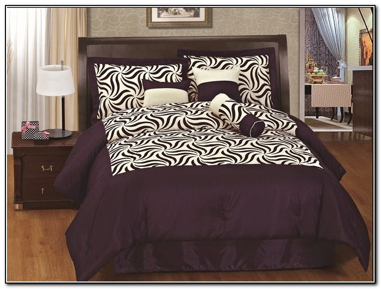 Purple Zebra Bedding Target