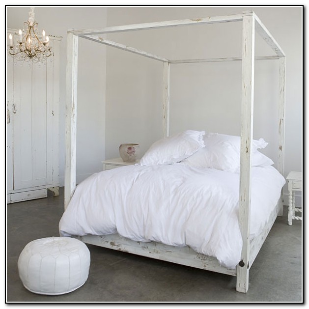 White Metal Canopy Bed