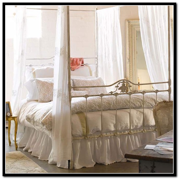 Full Size Canopy Bed White