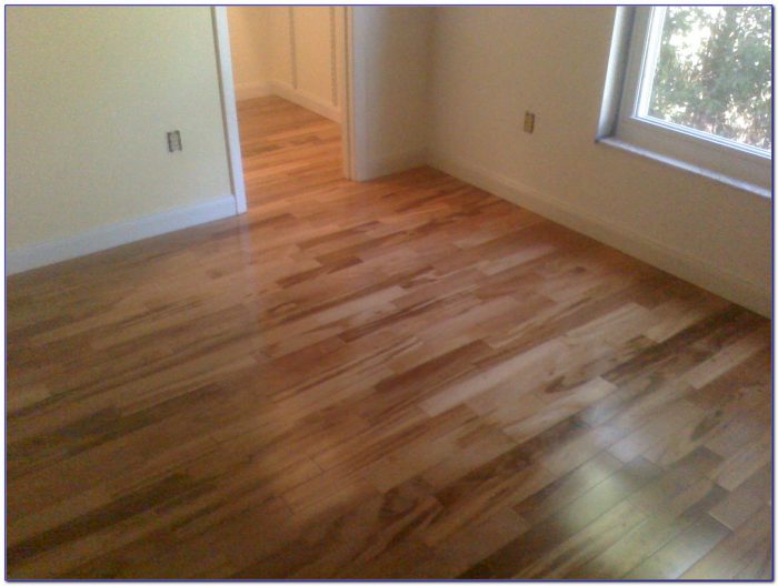 Is A Vapor Barrier Required Under Laminate Flooring Pictures